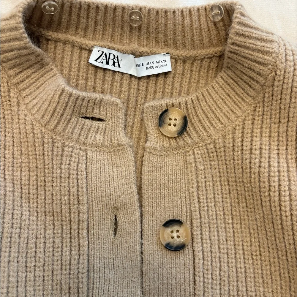 Zara Beige Ribbed Cardigan - Picture 3 of 4